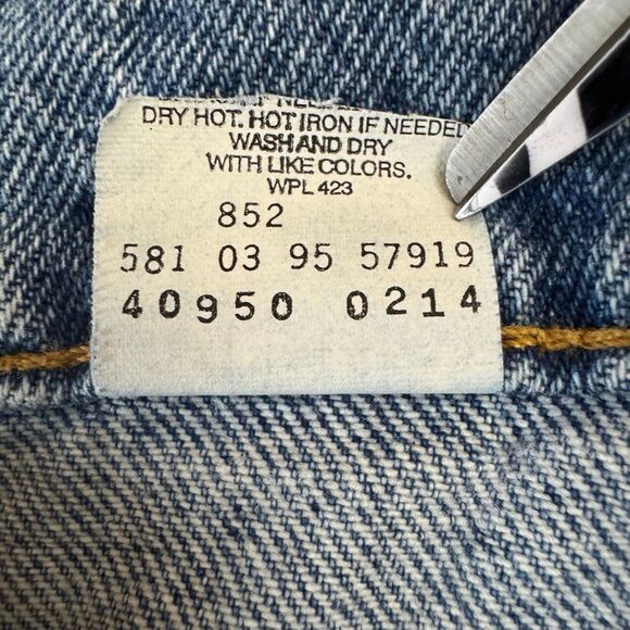 Levi’s 550 Denim Jean Shorts Size 33 Classic Zip Up Fly Relaxed Fit Orange Tab - Picture 6 of 11